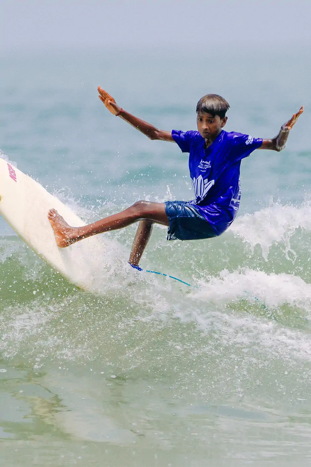 Raju Pujar, young surfer from Mulki, Karnataka supported through the foundation pathway